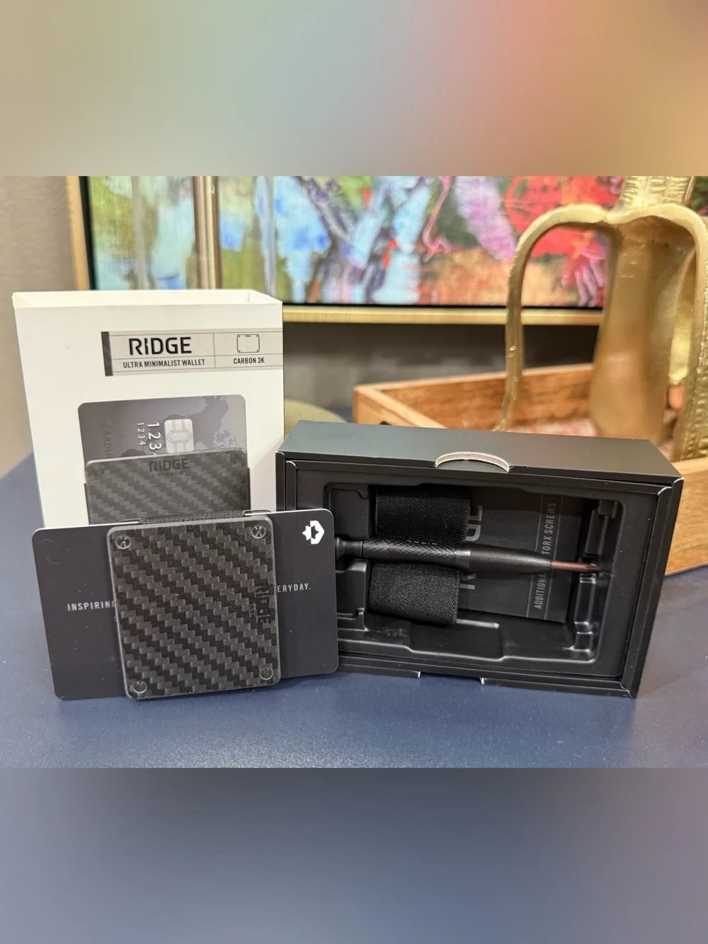 *NWT* The Ridge Wallet - RIDGE LITE - Carbon Fiber 3k - Silver
